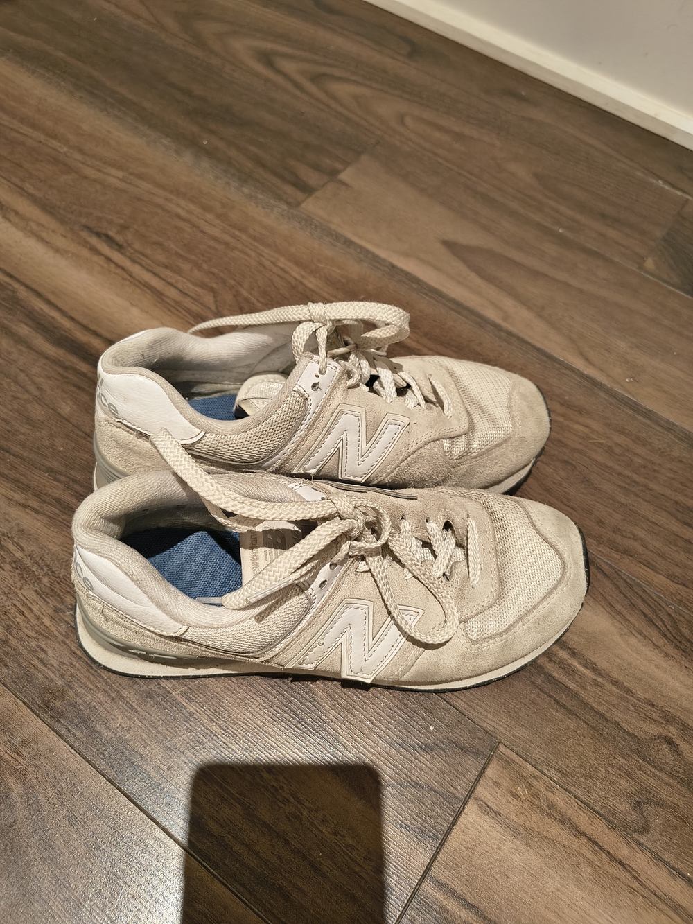 New Balance 574 Classic Beige Women's US 7 EU 37.5 Suede Sneakers - Picture 5 of 7